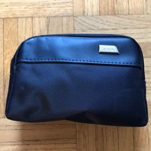 Tumi for Delta One amenities kit - new in package